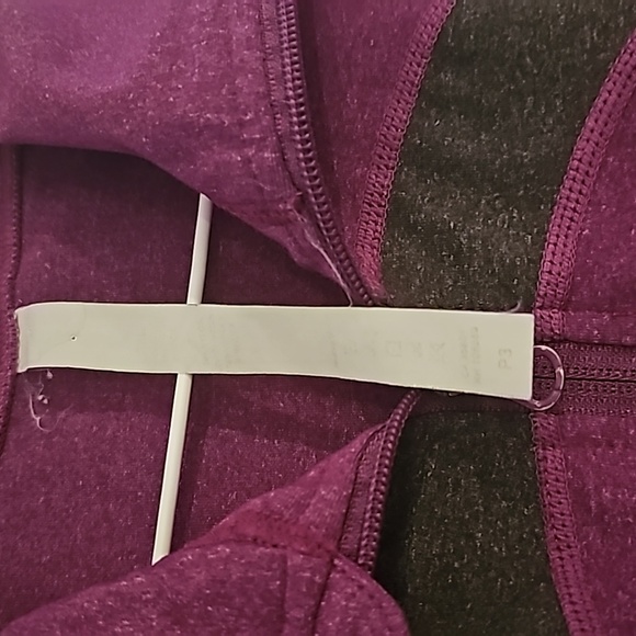 Lululemon Define Jacket - Picture 3 of 4